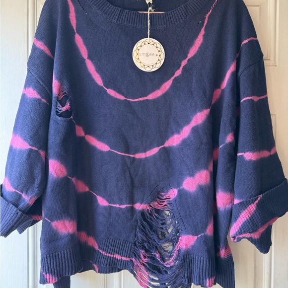 NWT Umgee Navy and Pink Tie-Dye Distressed Sweater - Picture 3 of 8